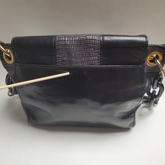 Handbag - Picture 6 of 11